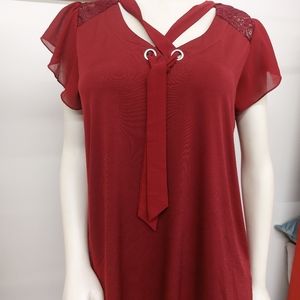 Tutta Bella Womans Top XL Maternity burgandy Color Lace Sleeveless BlouseTutta